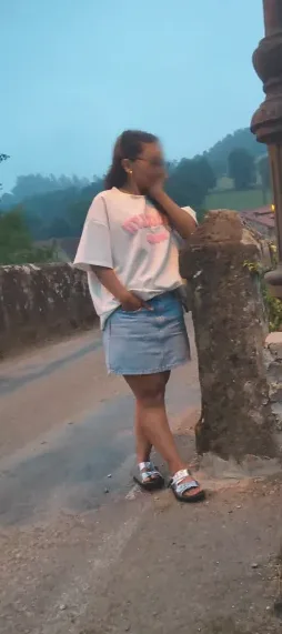 Bianca, 32