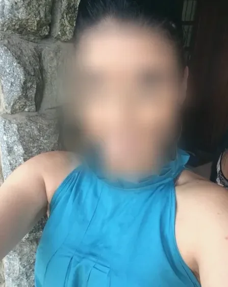 Laura, 34