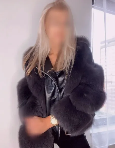 Nisa, 28