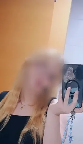Sophia, 26